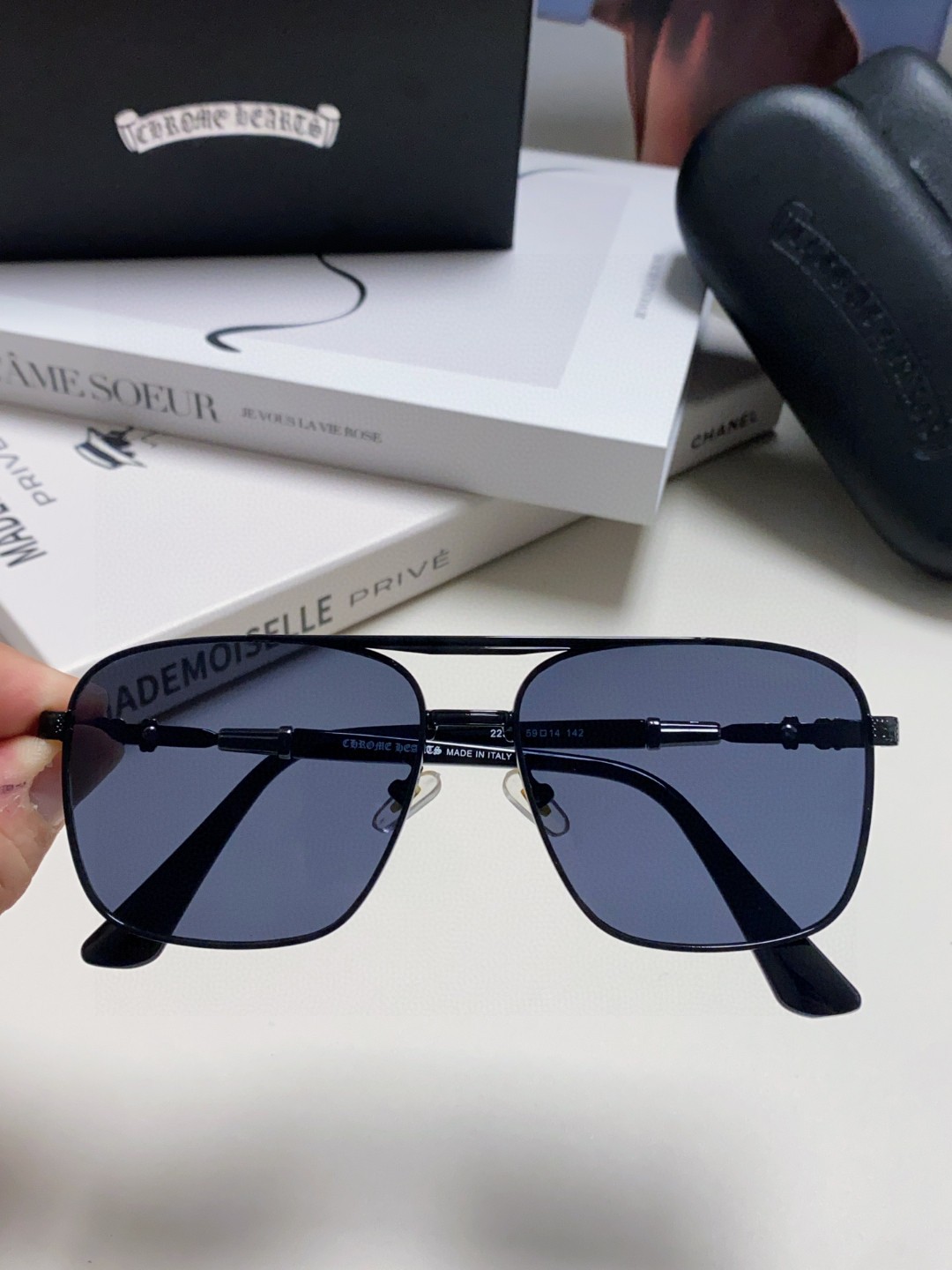  Chrome Hearts 克罗心2024新款港味复古跨境摩登时尚多边形太阳眼镜男潮个性女防紫外线双梁