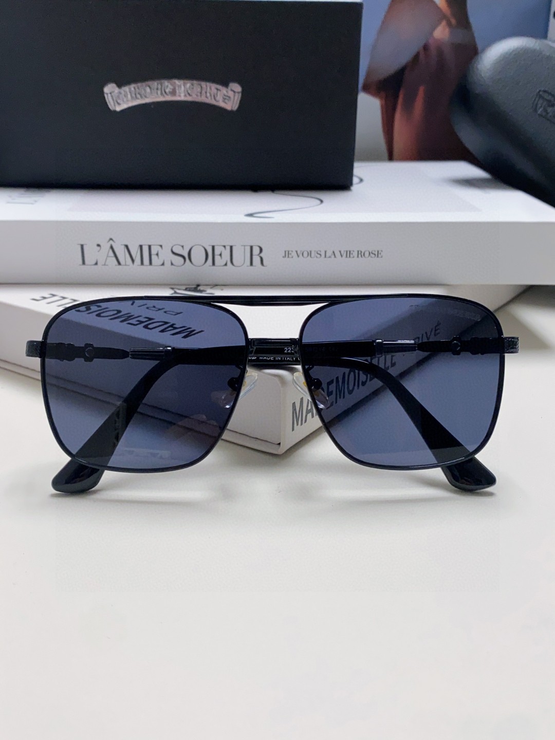  Chrome Hearts 克罗心2024新款港味复古跨境摩登时尚多边形太阳眼镜男潮个性女防紫外线双梁