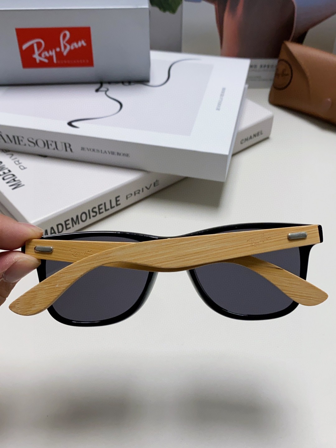  RAYBAN 雷朋 RB2140木腿版 🌻🌻🌸超有型🇮🇹💋💋潮款太阳镜，男女通用款