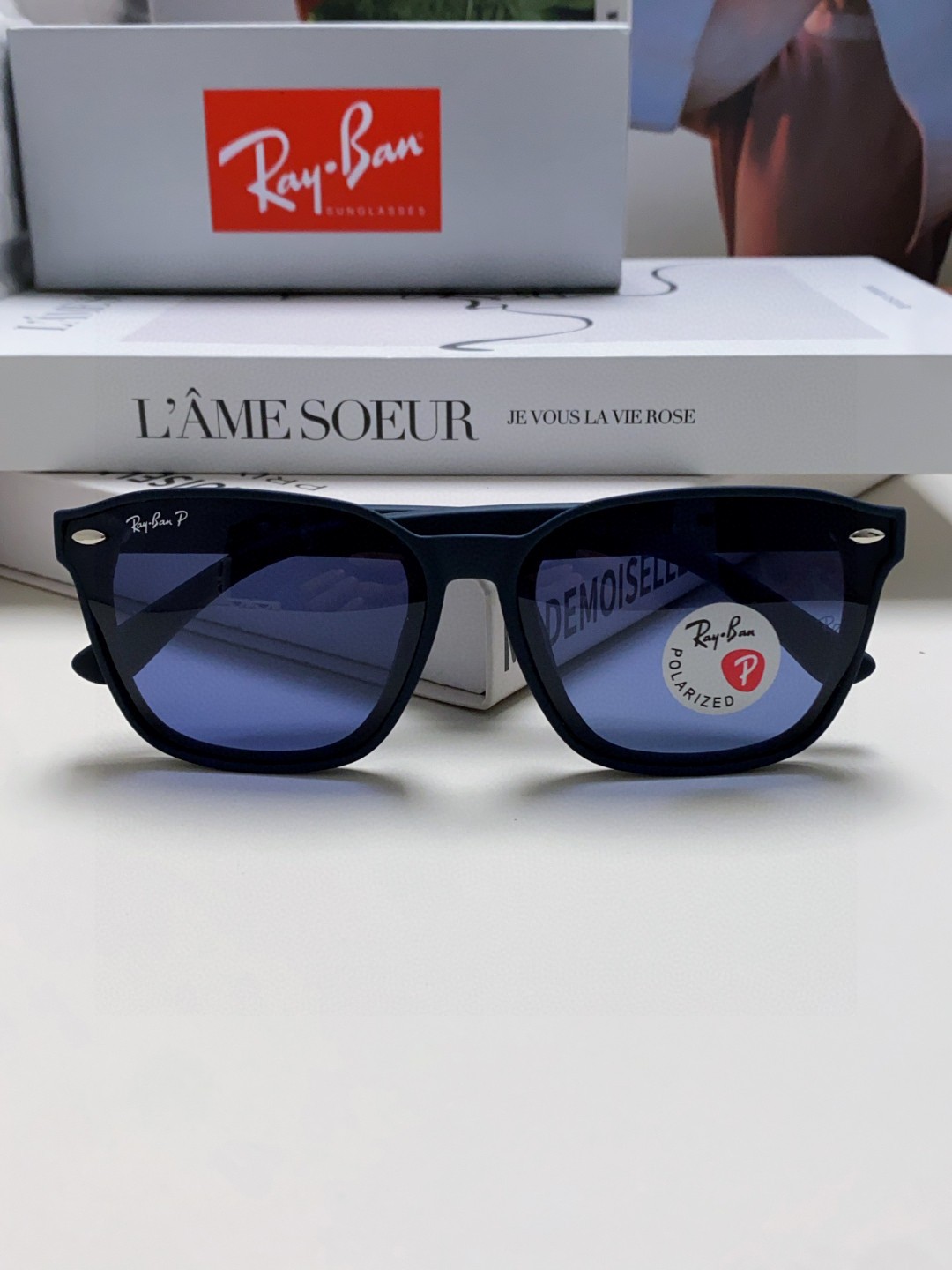  RayBan雷朋太阳镜黑超时尚眼镜开车防晒男女同款偏光墨镜 RB8377 