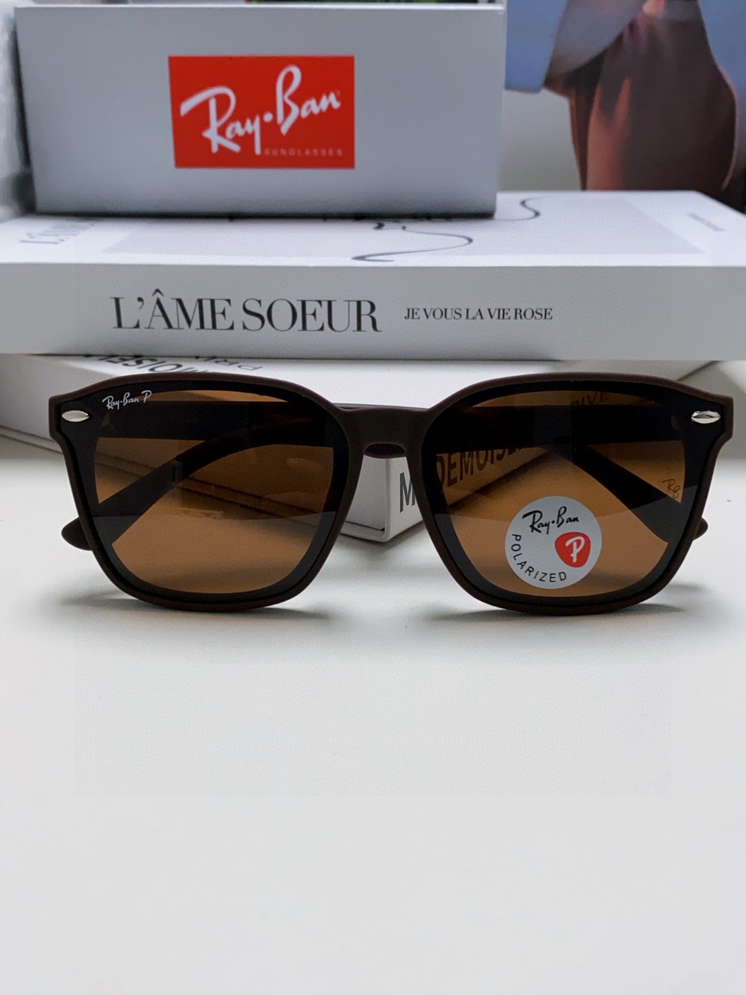  RayBan雷朋太阳镜黑超时尚眼镜开车防晒男女同款偏光墨镜 RB8377 