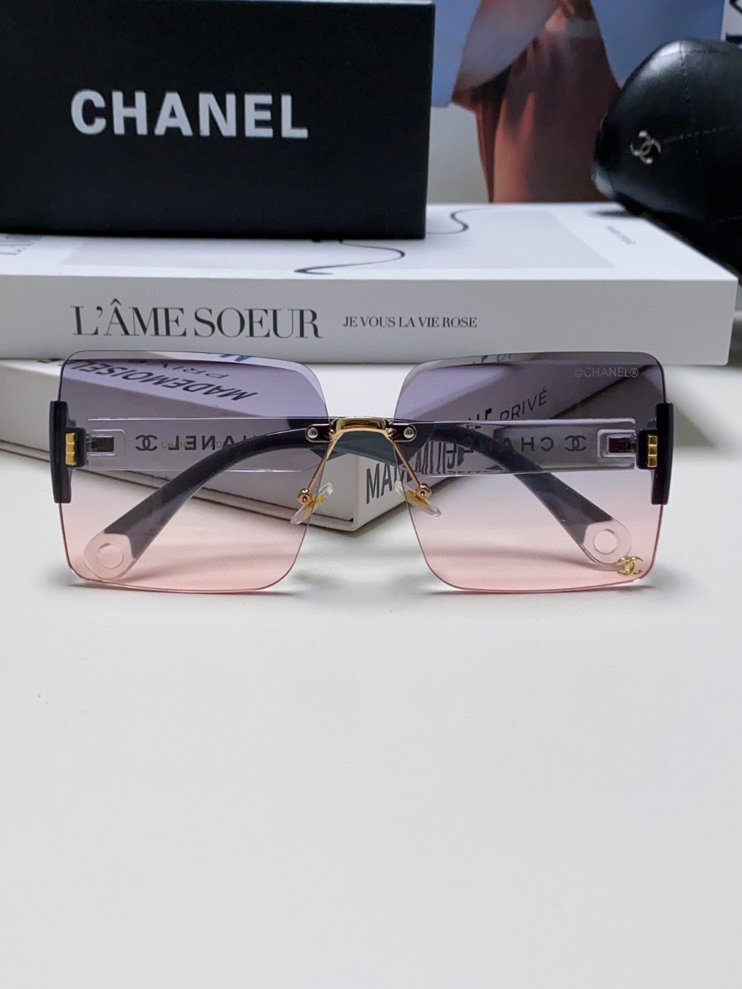Chanel香奈儿2024时尚新款大框双C字母宽腿太阳镜女士百搭墨镜