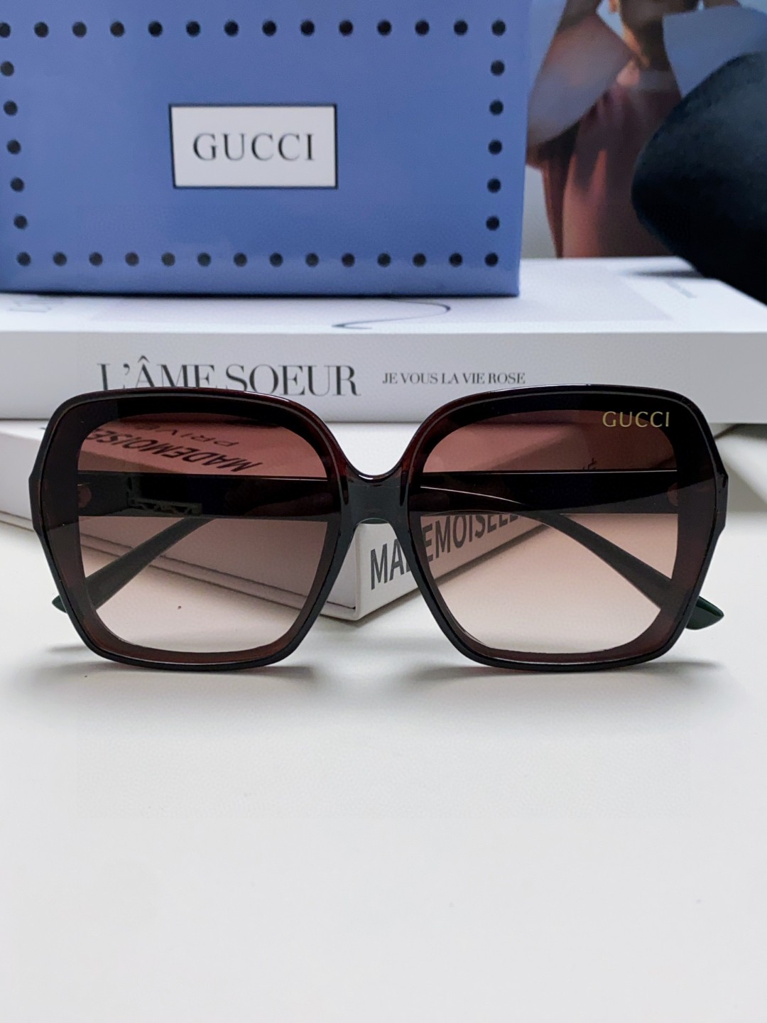 Gucci古奇防晒太阳镜时尚欧美风遮掩镜超显笑脸百搭