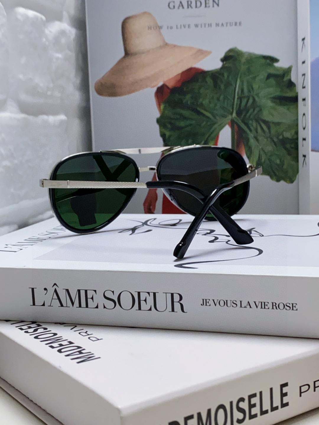  RAYBAN 雷朋 RB4414 新款时尚框 炫彩潮款太阳镜，男女通用🔝🔝。size：68-14-13