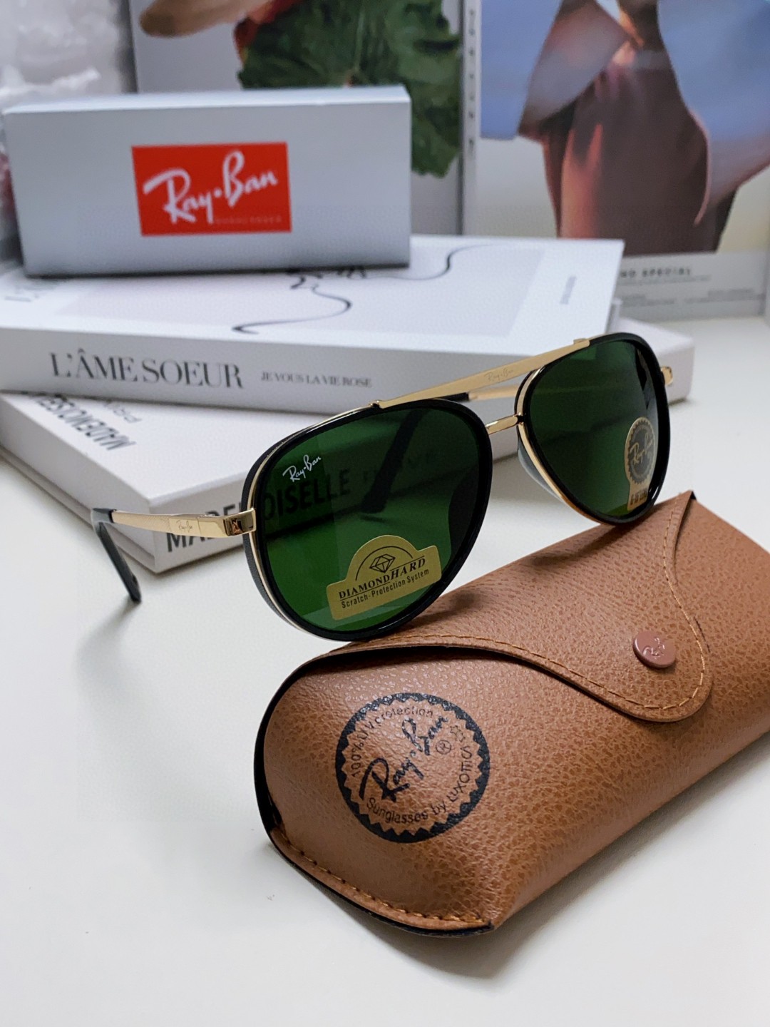  RAYBAN 雷朋 RB4414 新款时尚框 炫彩潮款太阳镜，男女通用🔝🔝。size：68-14-13