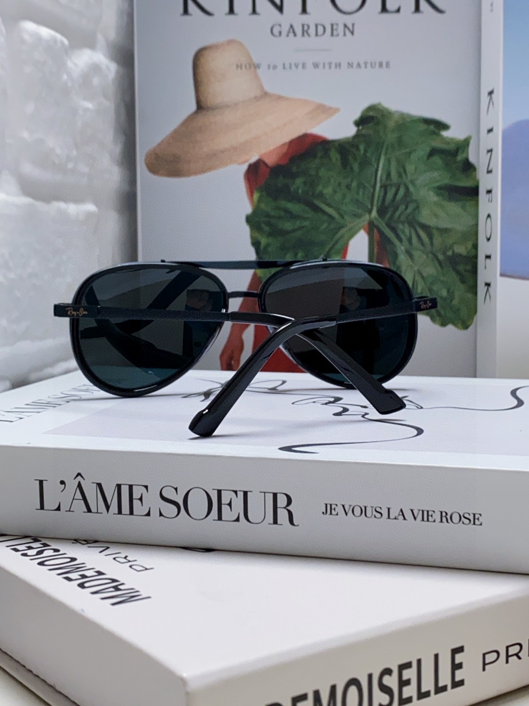  RAYBAN 雷朋 RB4414 新款时尚框 炫彩潮款太阳镜，男女通用🔝🔝。size：68-14-13