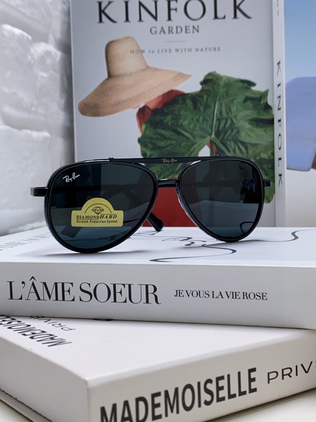  RAYBAN 雷朋 RB4414 新款时尚框 炫彩潮款太阳镜，男女通用🔝🔝。size：68-14-13
