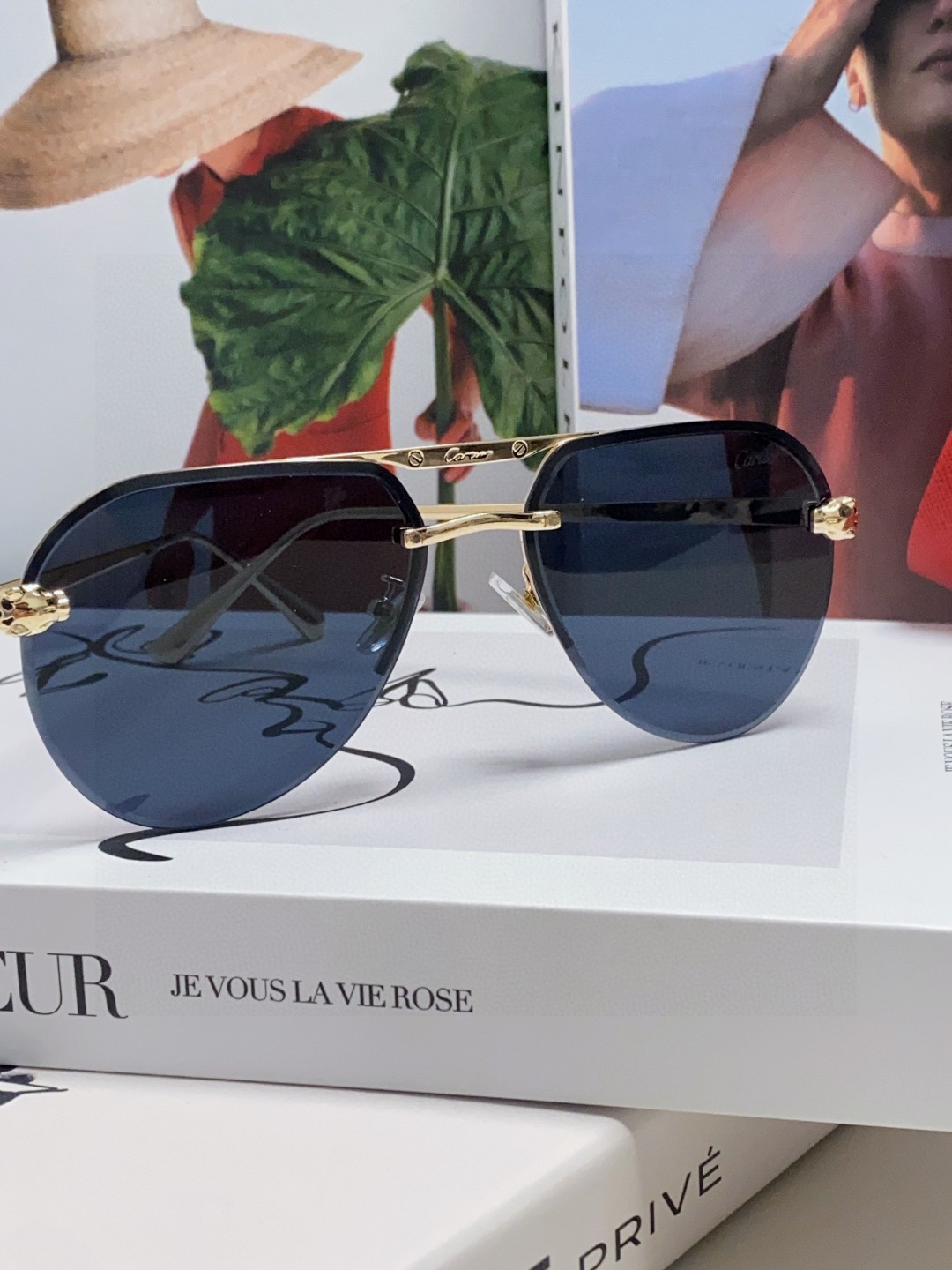  Cartier 卡地亚 墨镜 男女士圆框太阳眼镜 2025开车墨镜 新款金属太阳镜  时尚大方  舒适