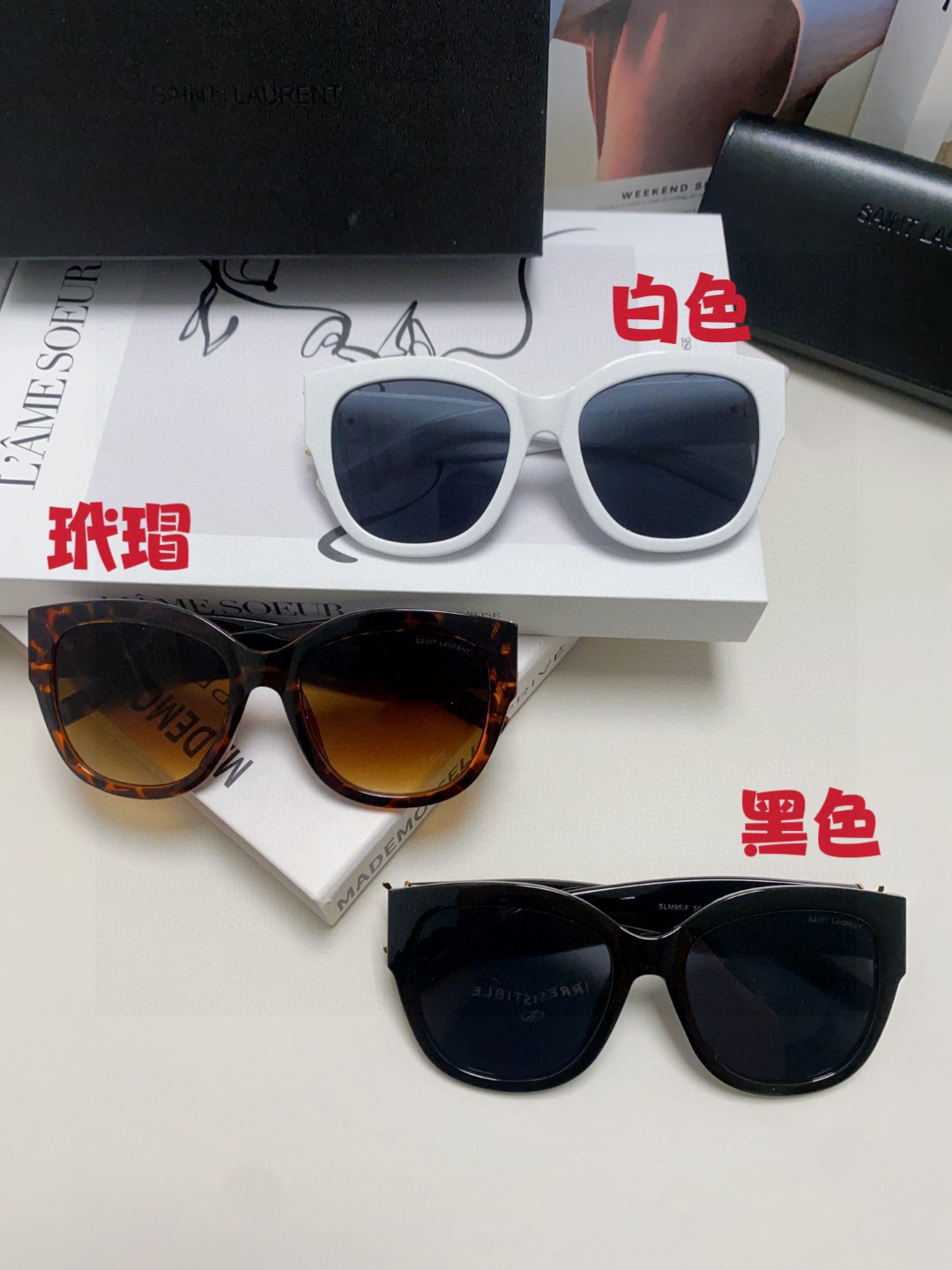  YSL圣罗兰 无法超逸的单品
跟足原版色 
肉眼可见的品质差别  
SAINT LAUREN
SL M