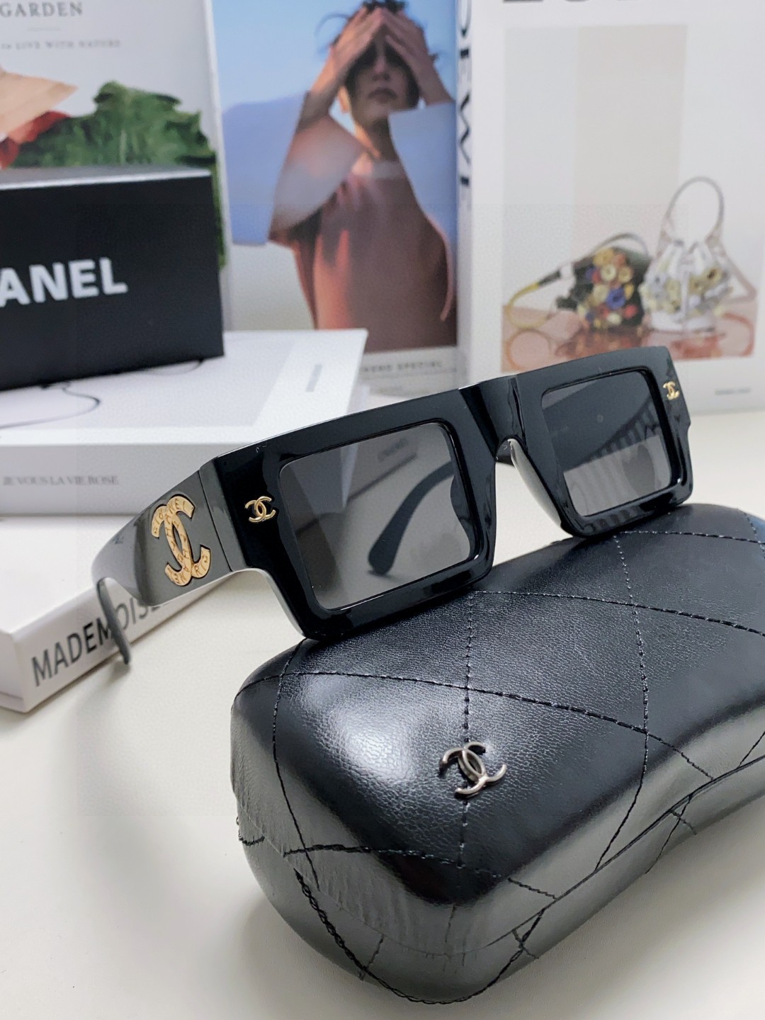  Chanel香奈儿 2025新款墨镜太阳镜女男夏防晒潮防紫外线眼镜网红开车大脸方框眼镜 