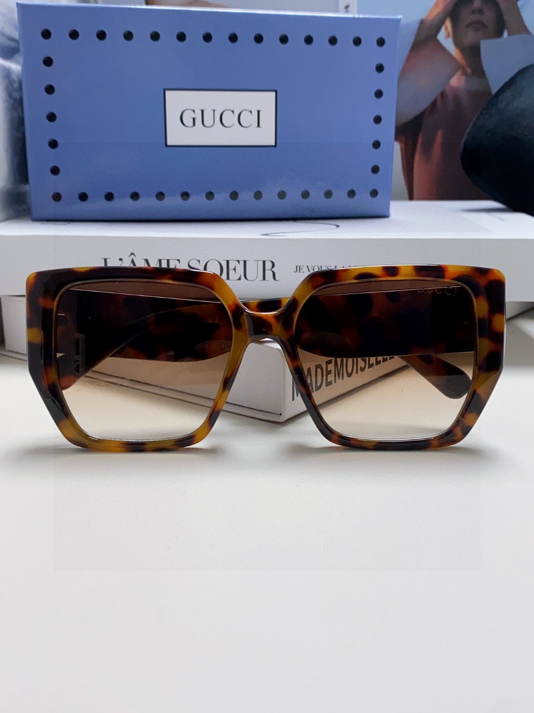  Gucci古奇 2025新款 网红墨镜女黑色超大框偏光太阳镜女圆脸明星同款黑超眼镜男女 通用款