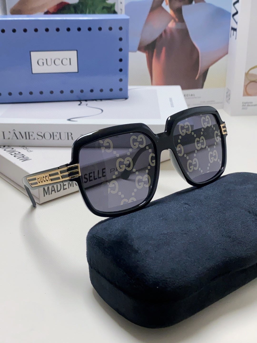  Gucci  古奇 2025新款 经典的圆框设计，情侣款不挑脸型，无论搭配大衣还是连衣裙都非常显气质偏