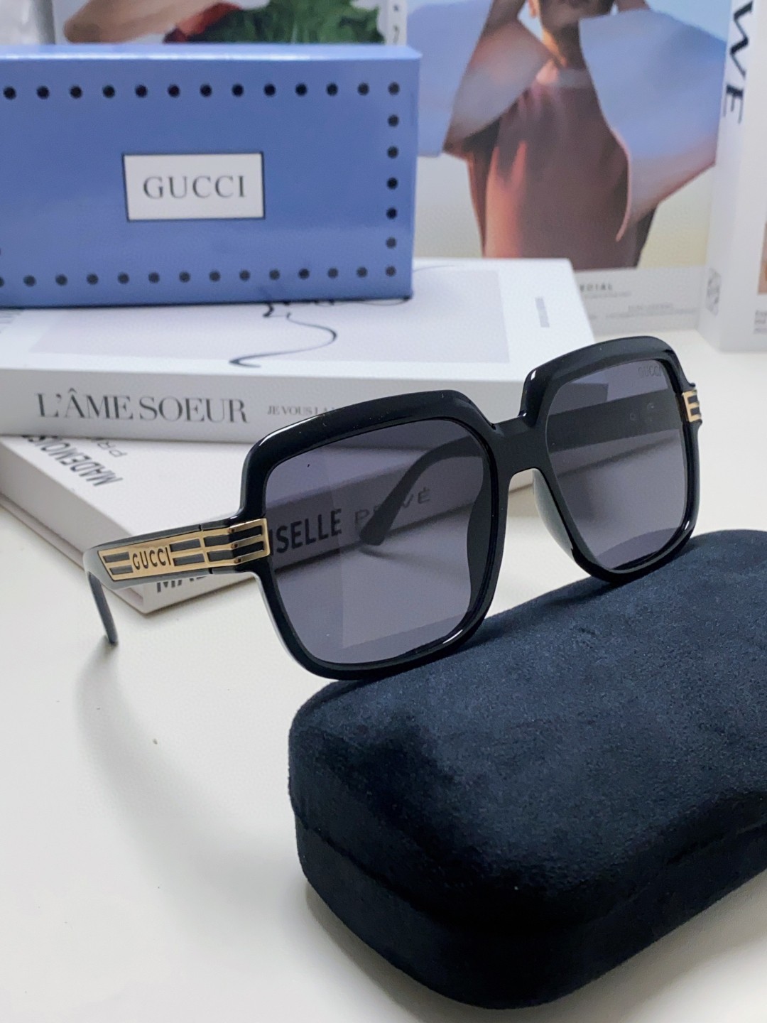  Gucci  古奇 2025新款 经典的圆框设计，情侣款不挑脸型，无论搭配大衣还是连衣裙都非常显气质偏