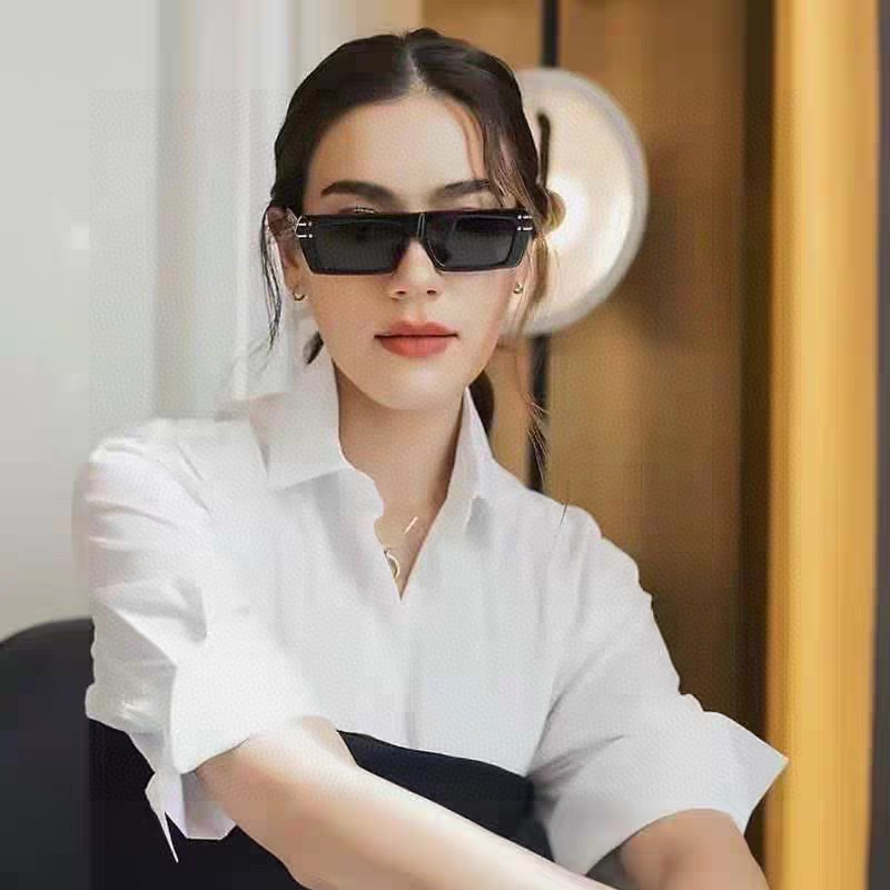  Dior迪奥 刘雨欣墨镜女 25款ins高级方形眼镜男防紫外素颜遮阳开车太阳镜