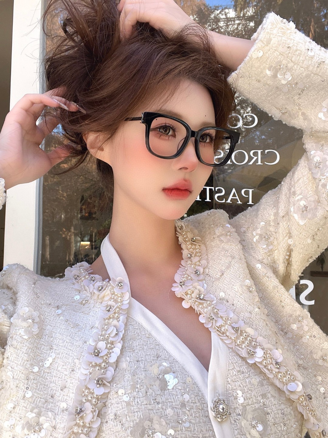  SAINT LAURENT
 眼镜的颜值天花板 🎗圣罗兰新款胶囊系列✔️如果想要极简纯欲风
不要错过这