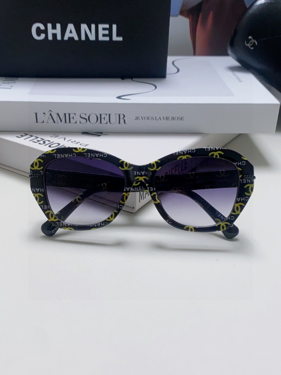  Chanel香奈儿 2025小香墨镜链条腿蝶形大脸显瘦简约个性太阳镜方小红书高级 