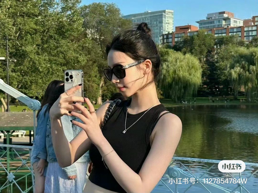  Chanel香奈儿 2025小香墨镜链条腿蝶形大脸显瘦简约个性太阳镜方小红书高级 