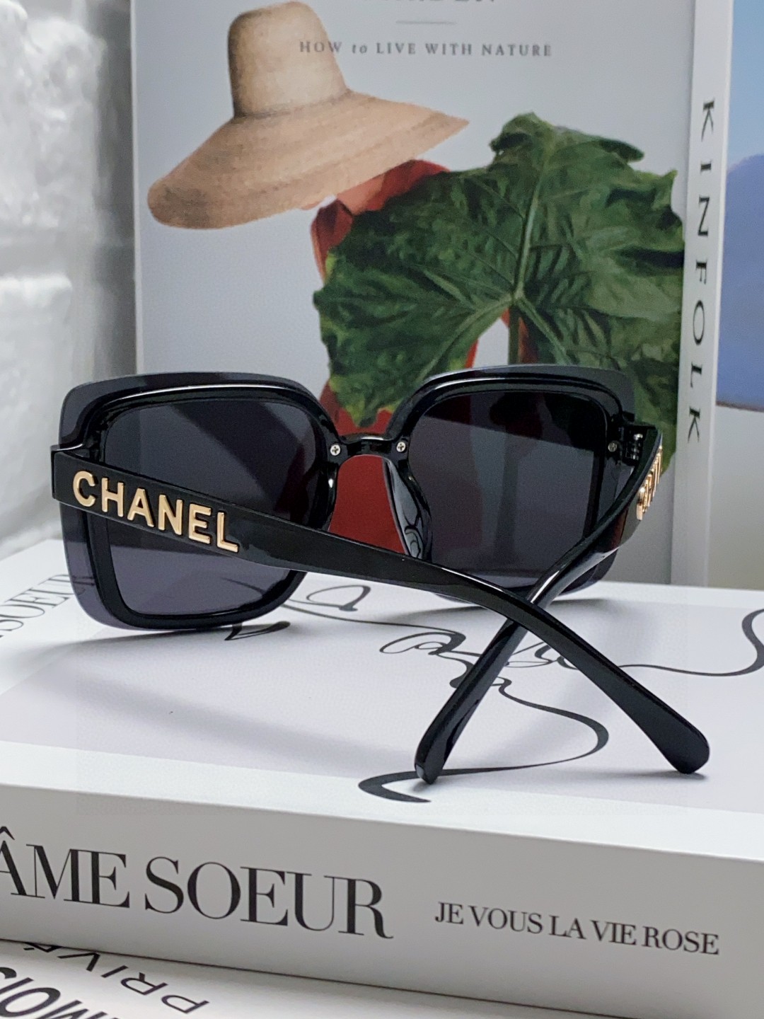  Chanel香奈儿网红爆款太阳镜🕶️，遮阳修饰脸型神器