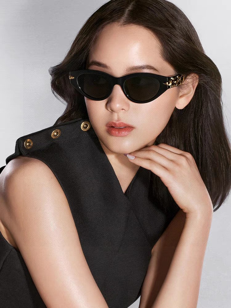  LV路易威登新款猫眼墨镜🕶️高级电镀镜腿，男 女款遮阳镜