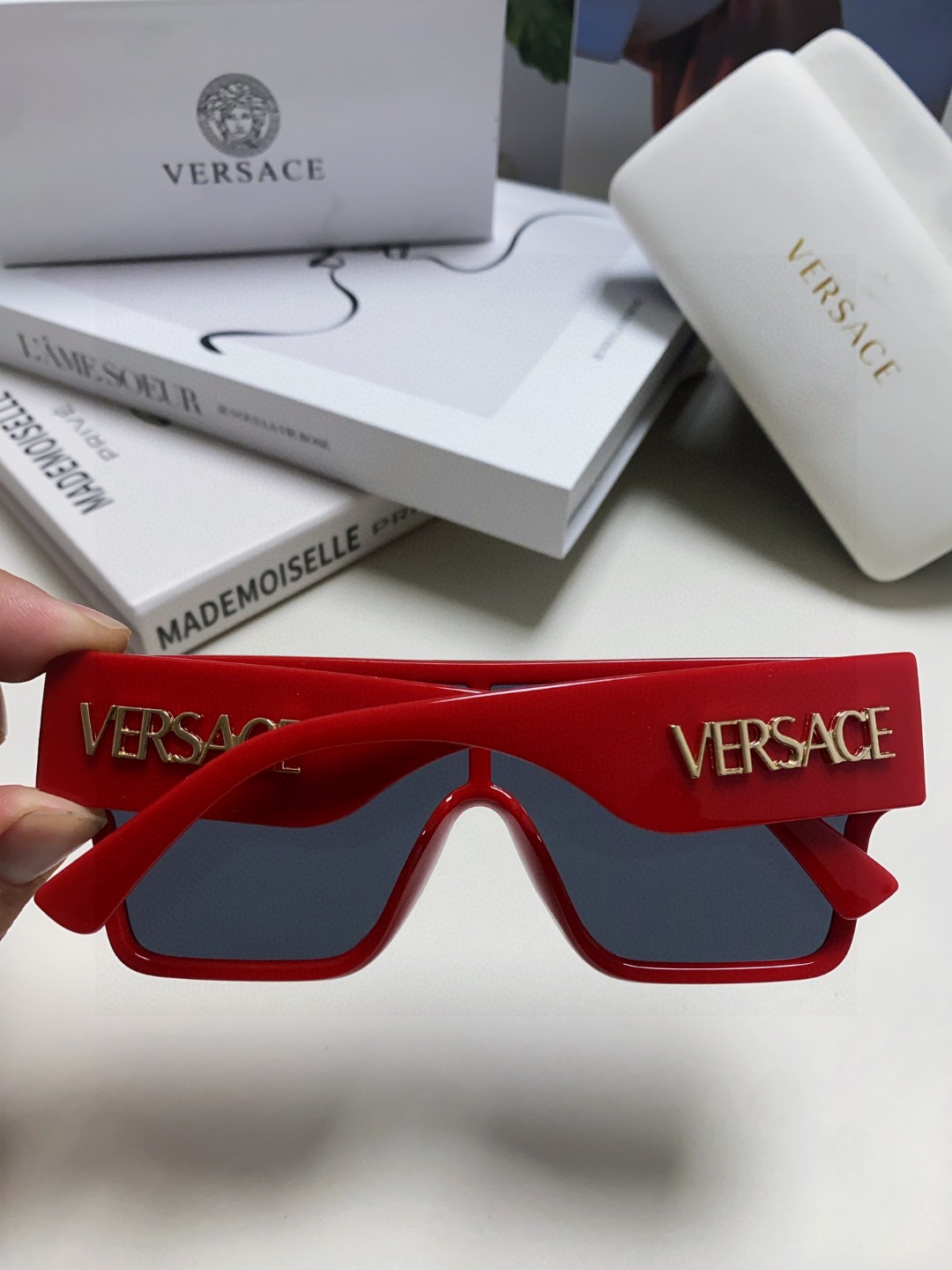  Versace范思哲 2025新款 欧美风连体方形大框太阳眼镜女圆脸 时尚墨镜男女通用