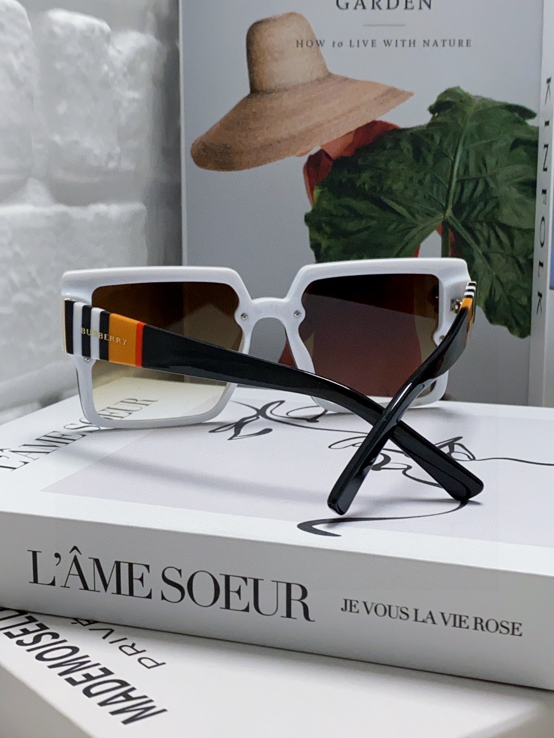  Burberry巴宝莉 2025新款墨镜女潮新款大脸显瘦大框太阳眼镜防紫外线眼镜女高级感ins 女士墨