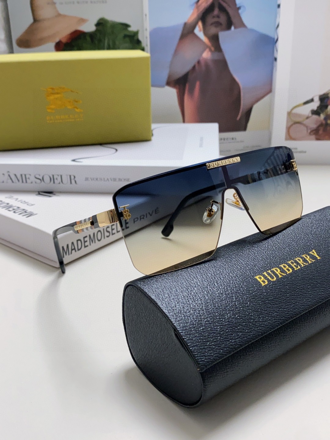  Burberry巴宝莉 2025新款流行个性欧美男太阳镜防紫外线外贸眼镜女莉防晒休闲情侣墨镜 TB新L