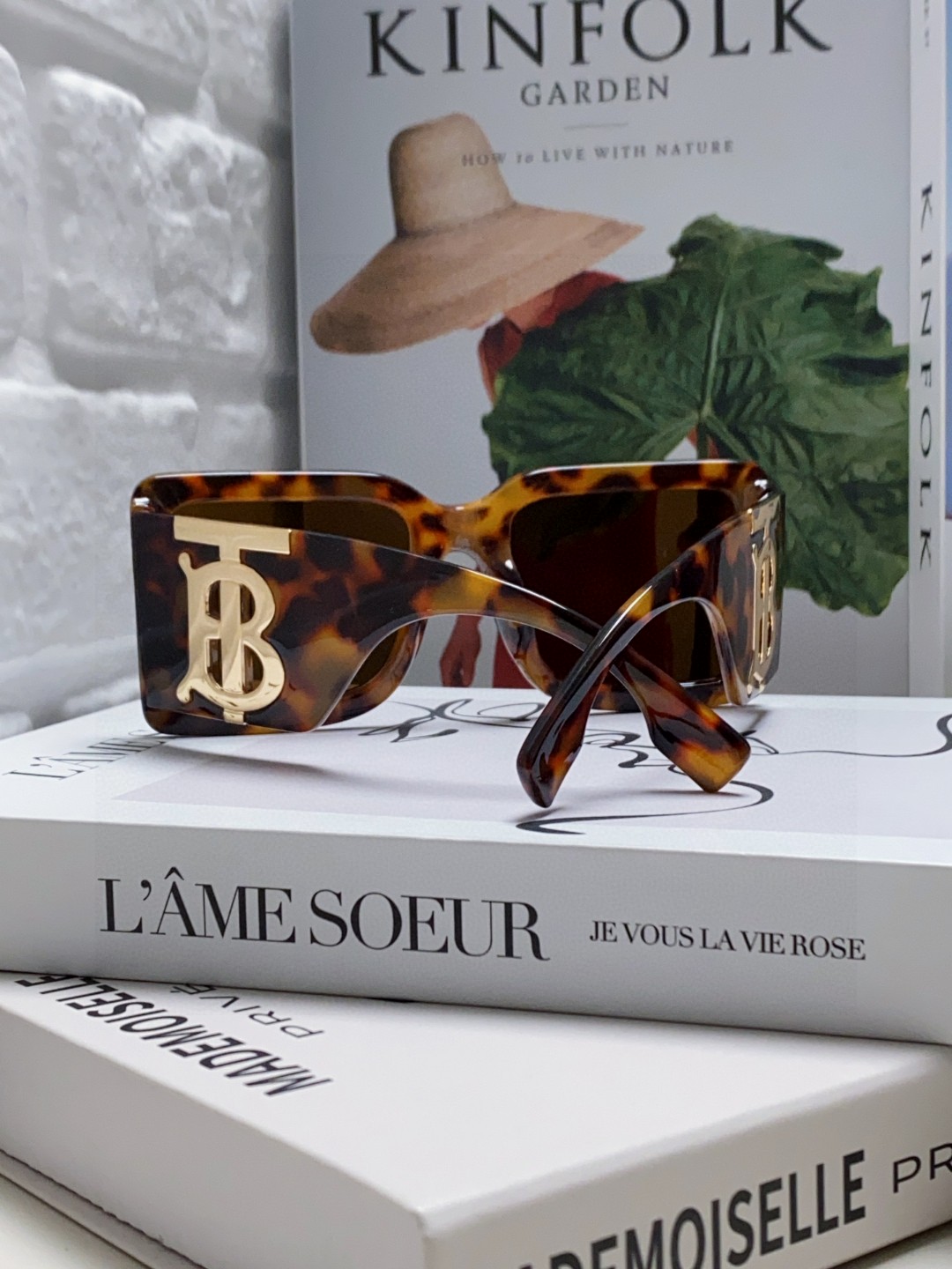  Burberry巴宝莉 墨镜女25年新款BE4406U大框B字母logo潮流太阳眼镜