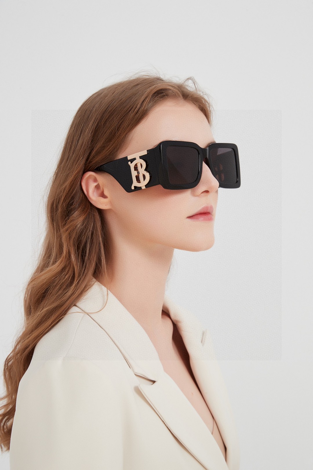  Burberry巴宝莉 墨镜女25年新款BE4406U大框B字母logo潮流太阳眼镜