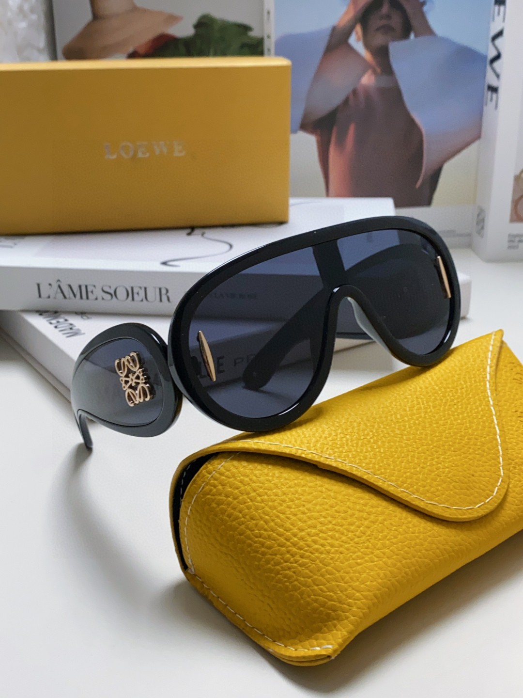  Loewe罗意威 新款太阳镜多巴胺配色🩷🌈25新款罗伊家面包充气飞行员太阳镜小红书网红同款墨镜