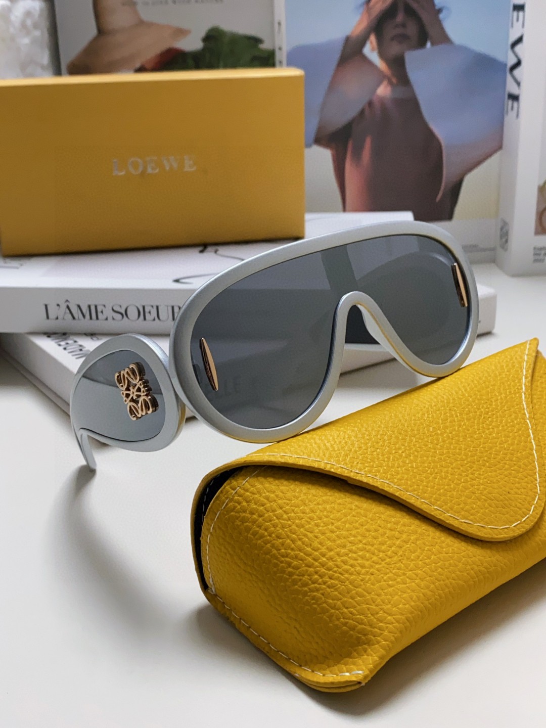  Loewe罗意威 新款太阳镜多巴胺配色🩷🌈25新款罗伊家面包充气飞行员太阳镜小红书网红同款墨镜