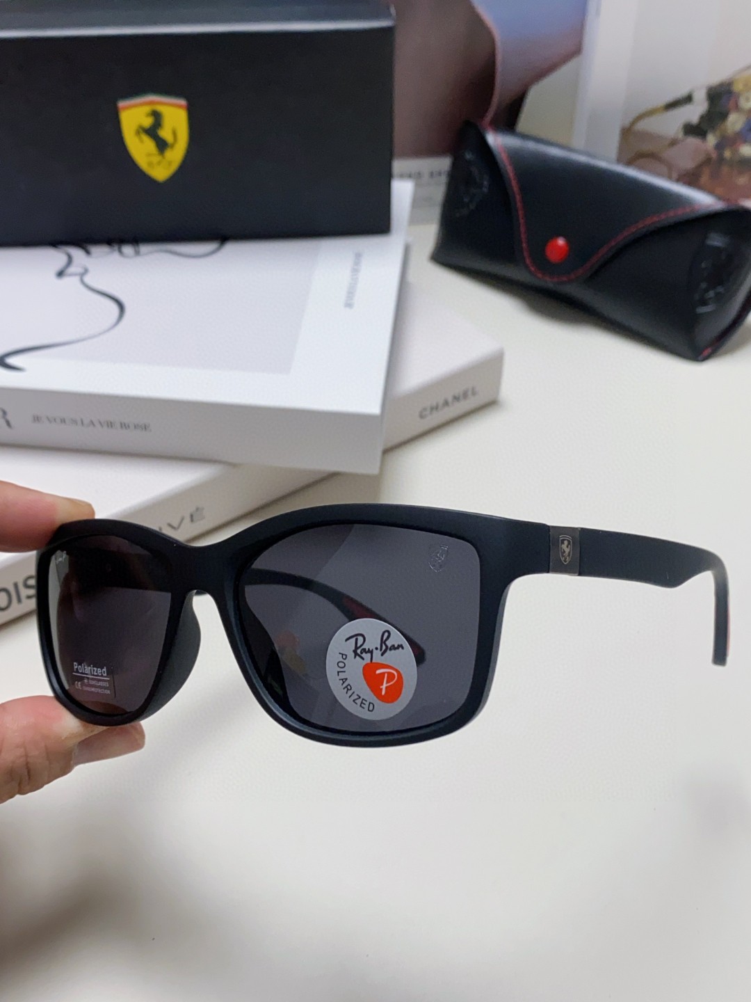  rayban雷朋法拉利联名 2025新款偏光太阳镜方形框眼镜男女墨镜大框 RB4558
