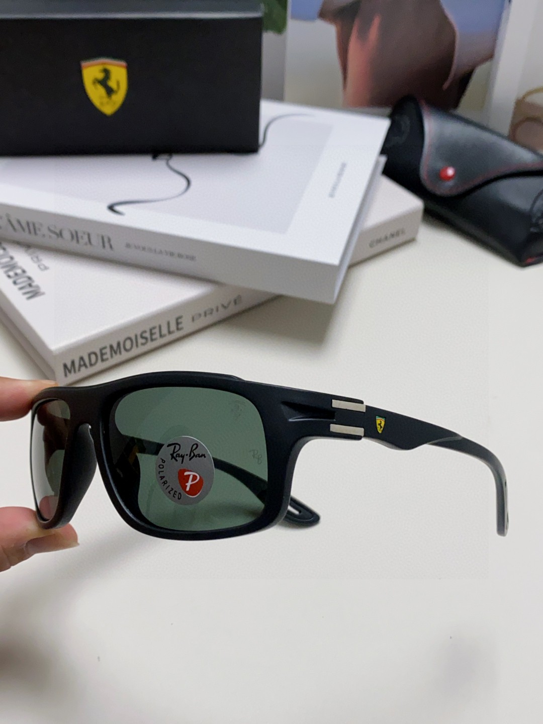  RayBan雷朋法拉利联名 2025新款太阳镜墨镜 树脂偏光级感防紫外线眼镜开车护目 RB4364