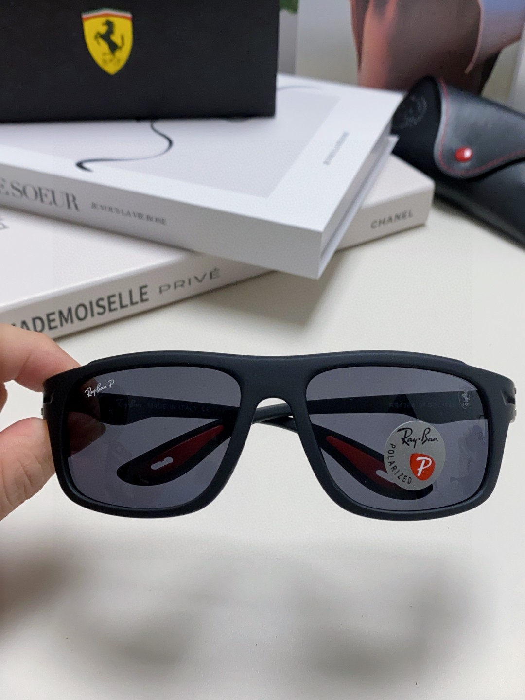  RayBan雷朋法拉利联名 2025新款太阳镜墨镜 树脂偏光级感防紫外线眼镜开车护目 RB4364