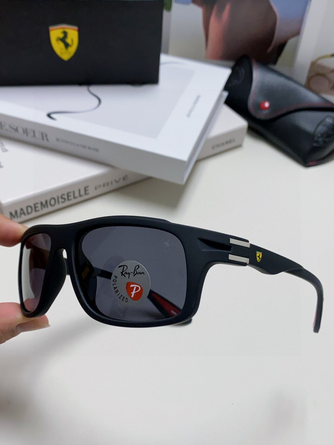  RayBan雷朋法拉利联名 2025新款太阳镜墨镜 树脂偏光级感防紫外线眼镜开车护目 RB4364