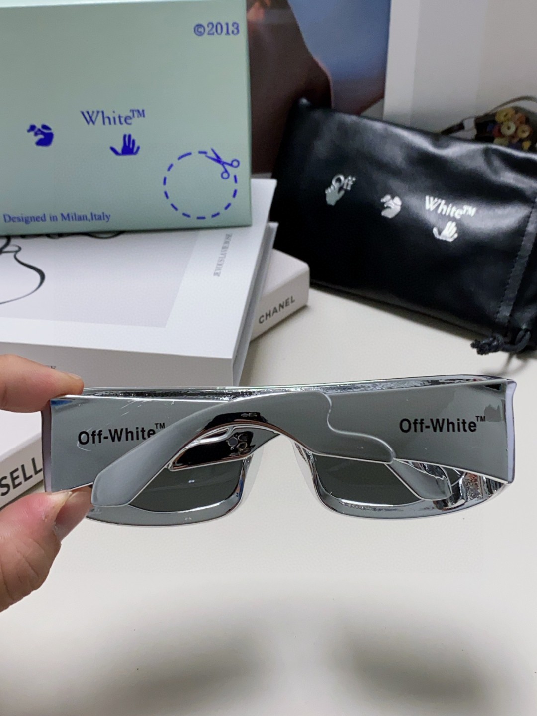  Off-White最新开模定制款 潮人必备 官网新款 