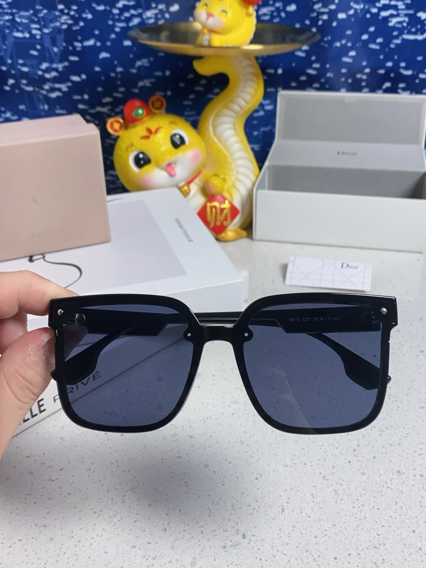  Dior迪奥 2025新款墨镜女潮高级感方形大框韩版网红眼镜圆脸显瘦防紫外线太阳镜女款