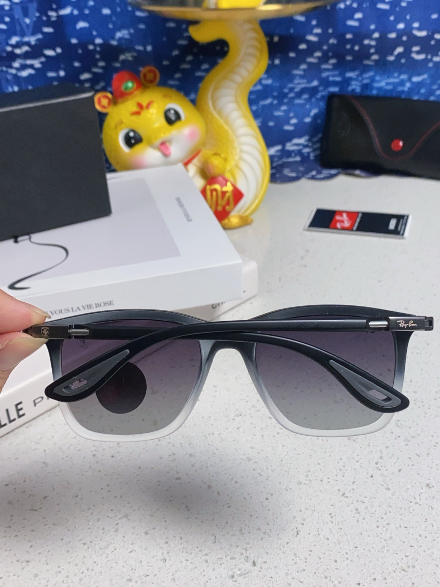  RayBan雷朋法拉利联名款 2025最新款太阳镜男女款板材ins风时尚潮流休闲百搭墨镜RB7222