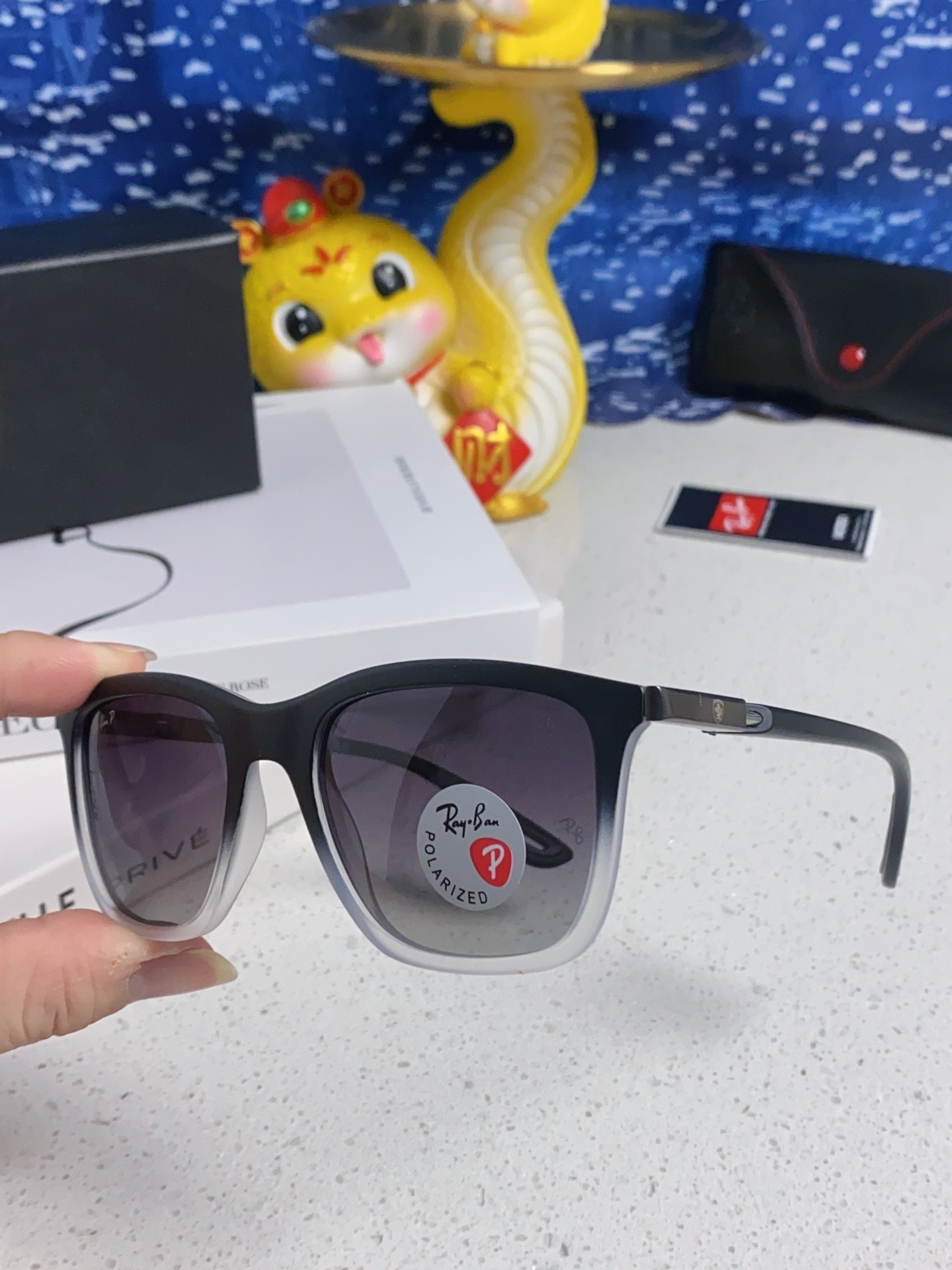  RayBan雷朋法拉利联名款 2025最新款太阳镜男女款板材ins风时尚潮流休闲百搭墨镜RB7222