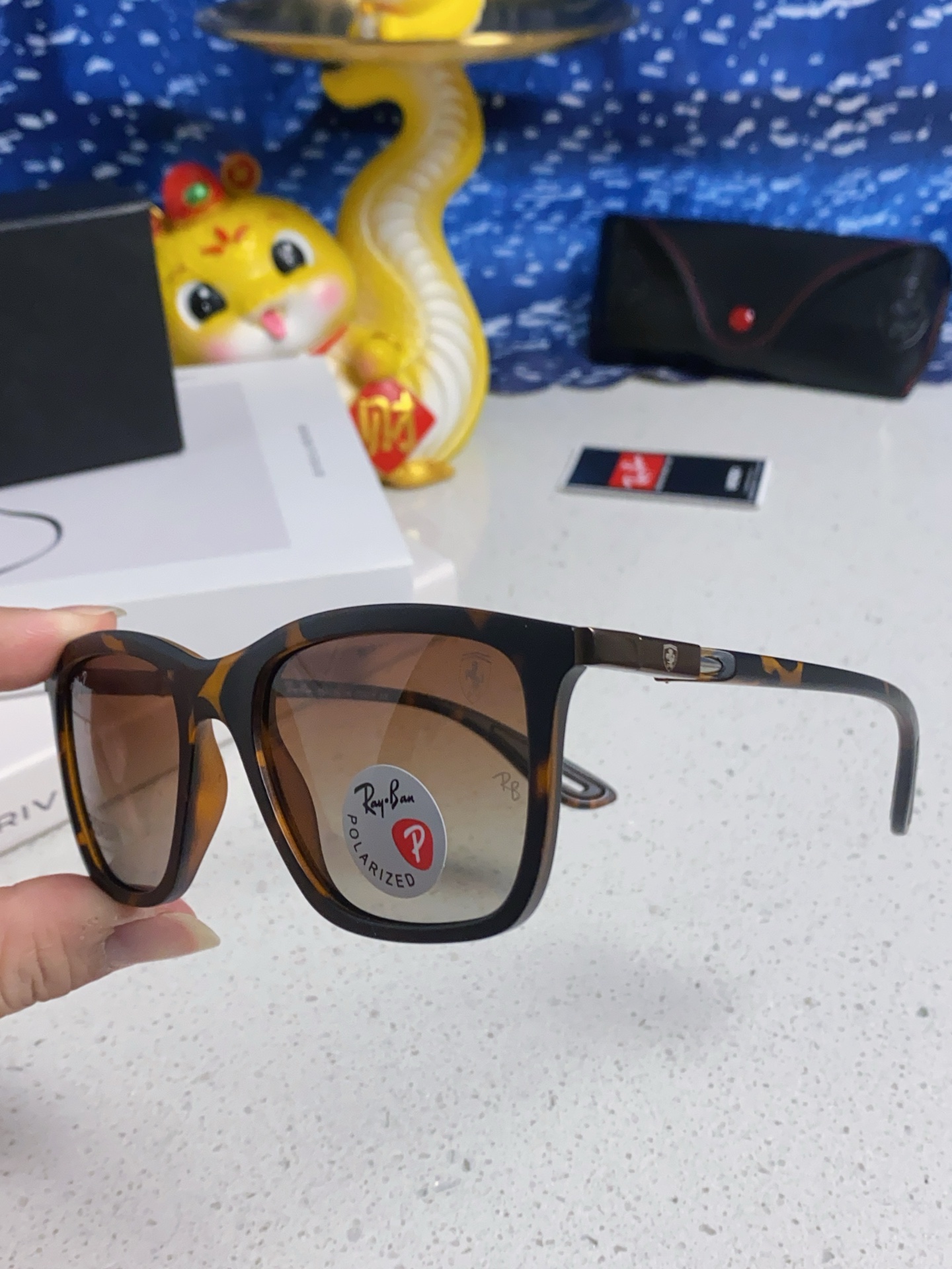  RayBan雷朋法拉利联名款 2025最新款太阳镜男女款板材ins风时尚潮流休闲百搭墨镜RB7222