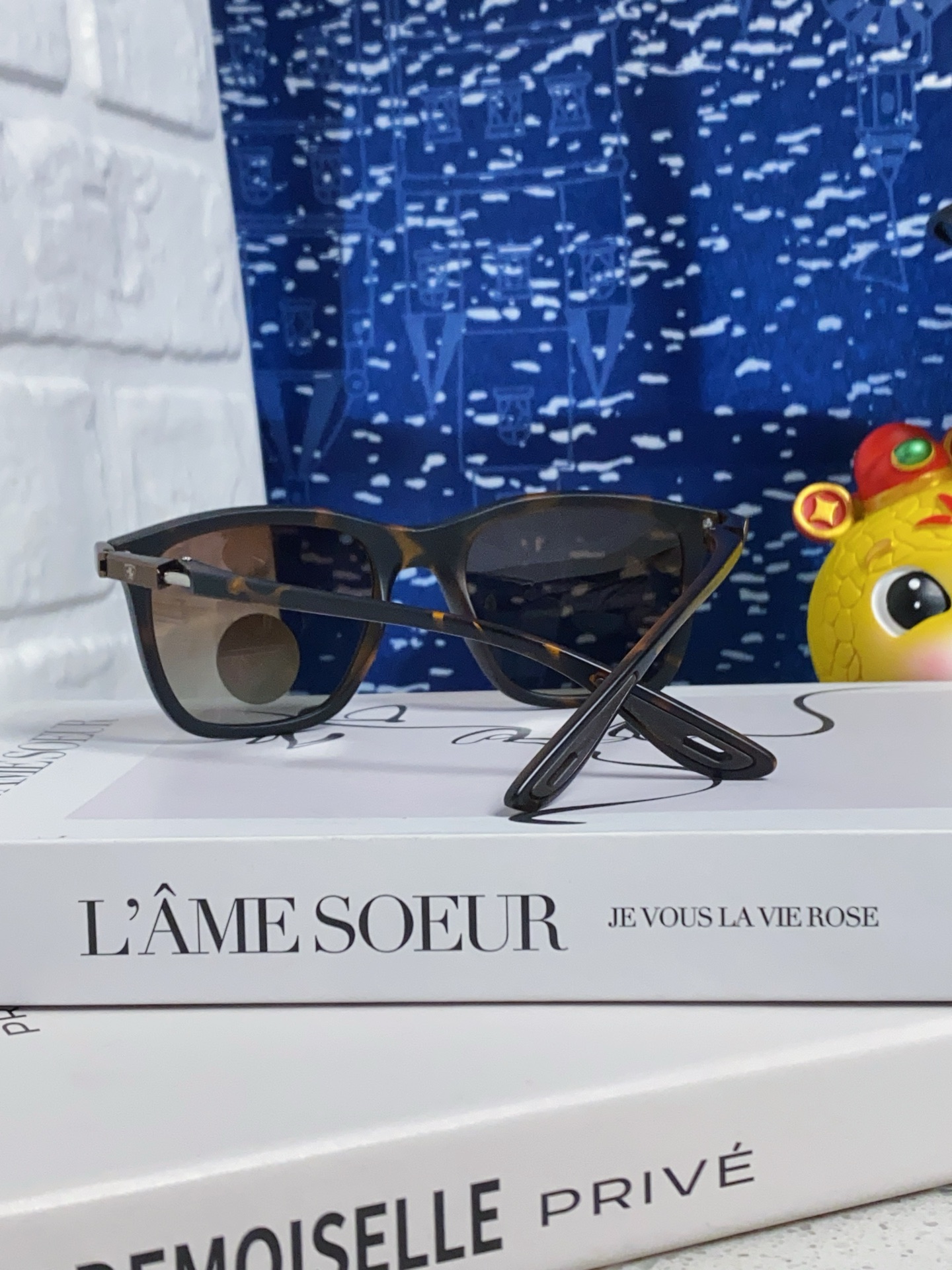  RayBan雷朋法拉利联名款 2025最新款太阳镜男女款板材ins风时尚潮流休闲百搭墨镜RB7222