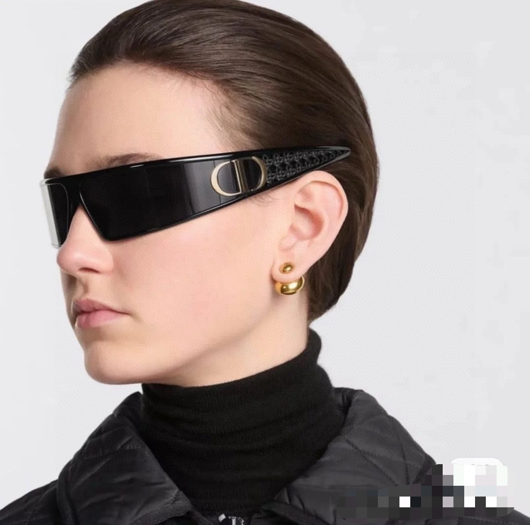 NO:252516,High-quality price adjustment Dior 2025 new sunglasses and headband universal high-version shipment futuristic pilot-style windproof riding sunglasses men and women hip-hop disco headband sunglasses glasses sunglasses, glasses, dior, dior19860909高品质调价 Dior迪奥 2025新款太阳镜兼发箍通用 高版本出货 未来感飞行员式防风骑行太阳眼镜男女嘻哈蹦迪发箍墨镜 眼镜墨镜太阳镜,眼镜,dior,dior,glasses