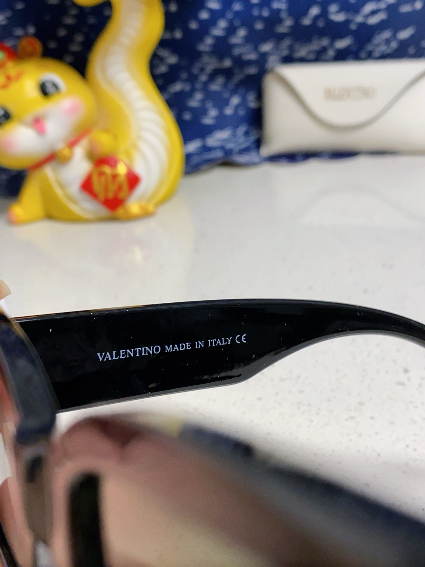   Valentino华伦天奴 韩版方形遮阳情侣款男女高级感ins墨镜潮大框圆脸显脸小太阳眼镜 简单不失