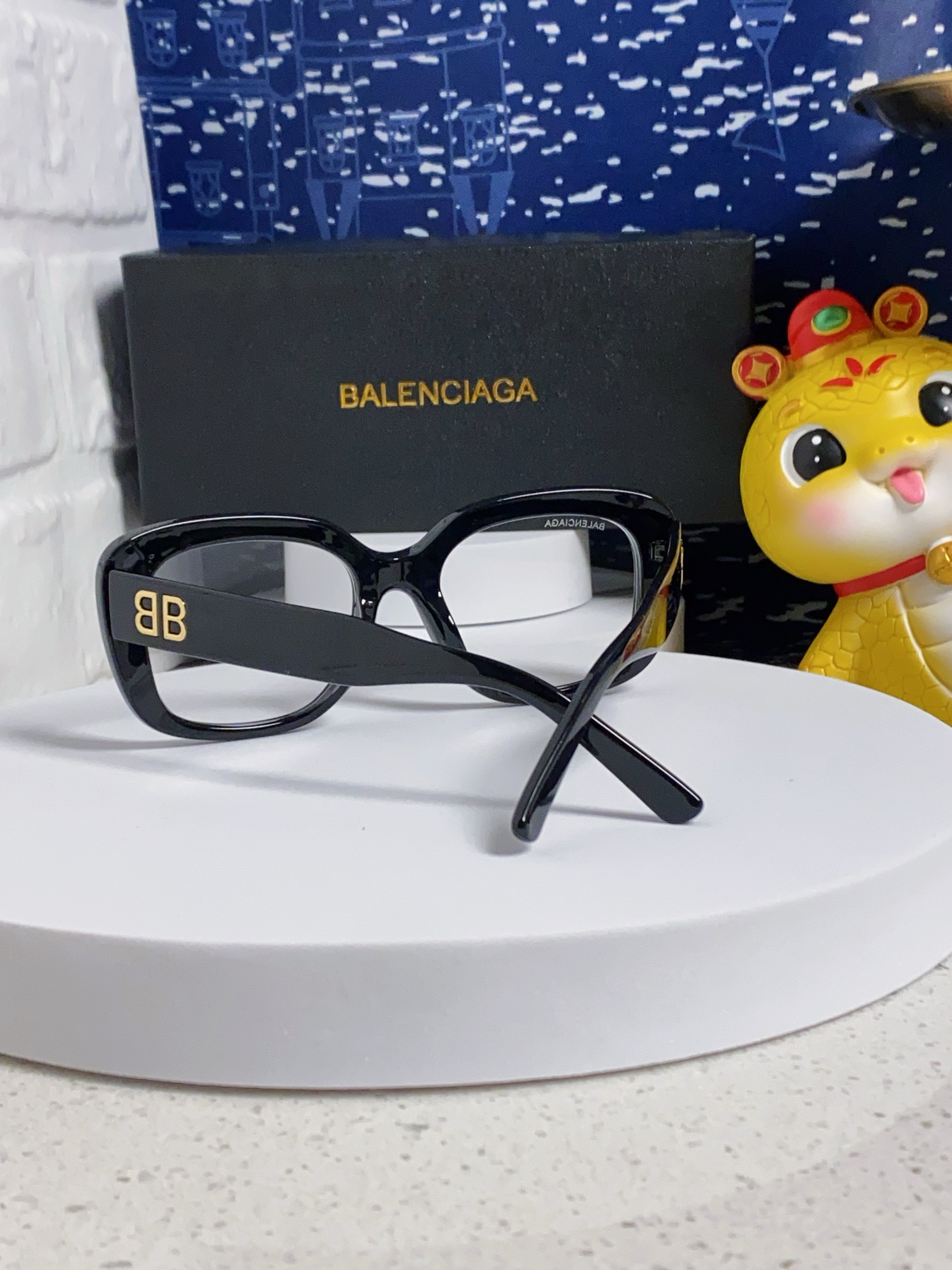  Balenciaga巴黎世家 2025新款蝶形墨镜女时尚潮流方框复古板材太阳眼镜男BB0295