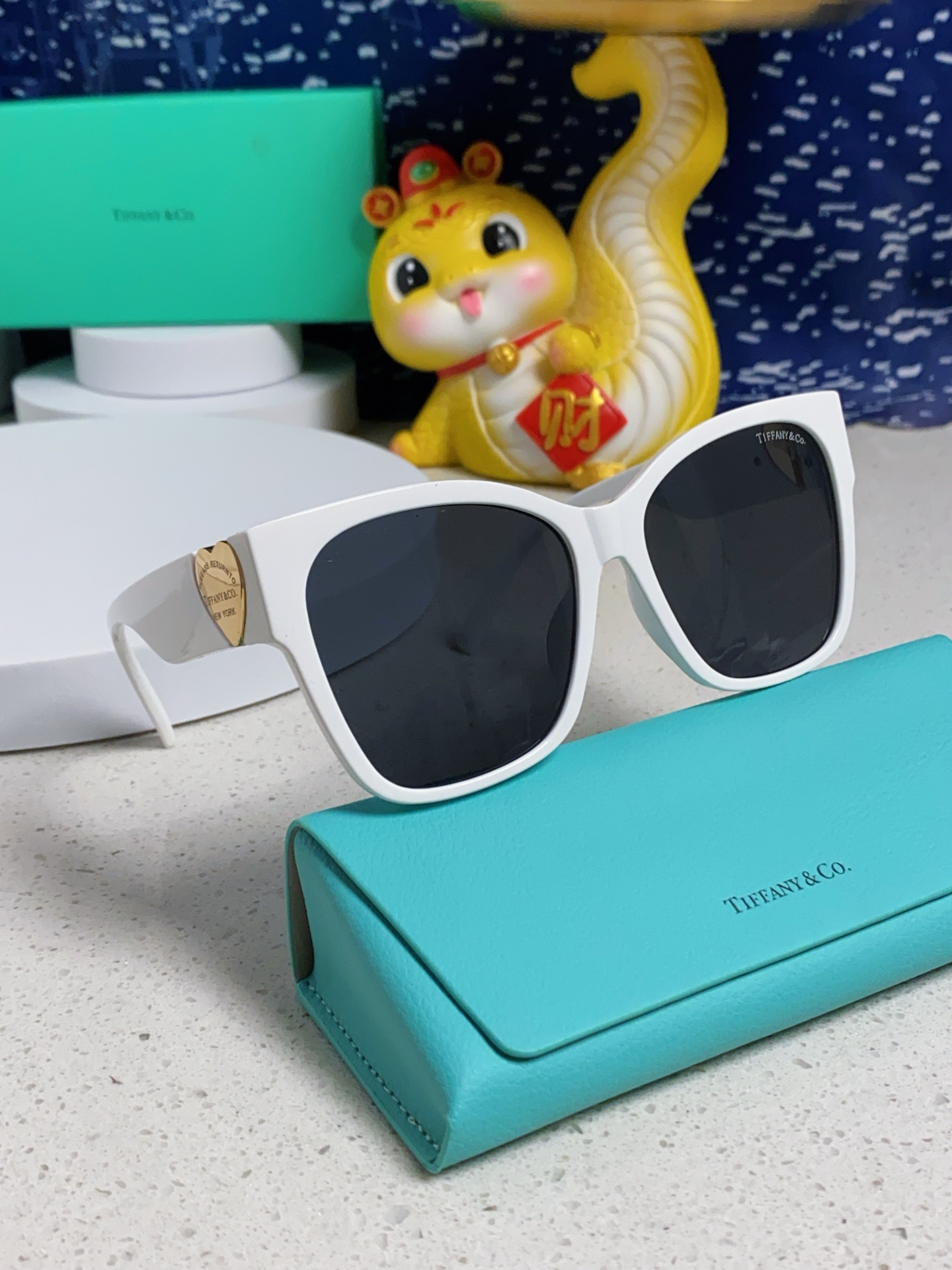  Tiffany & Co.TIFFANY蒂芙尼 2025新款太阳眼镜女男款偏光墨镜方形0TF4216F