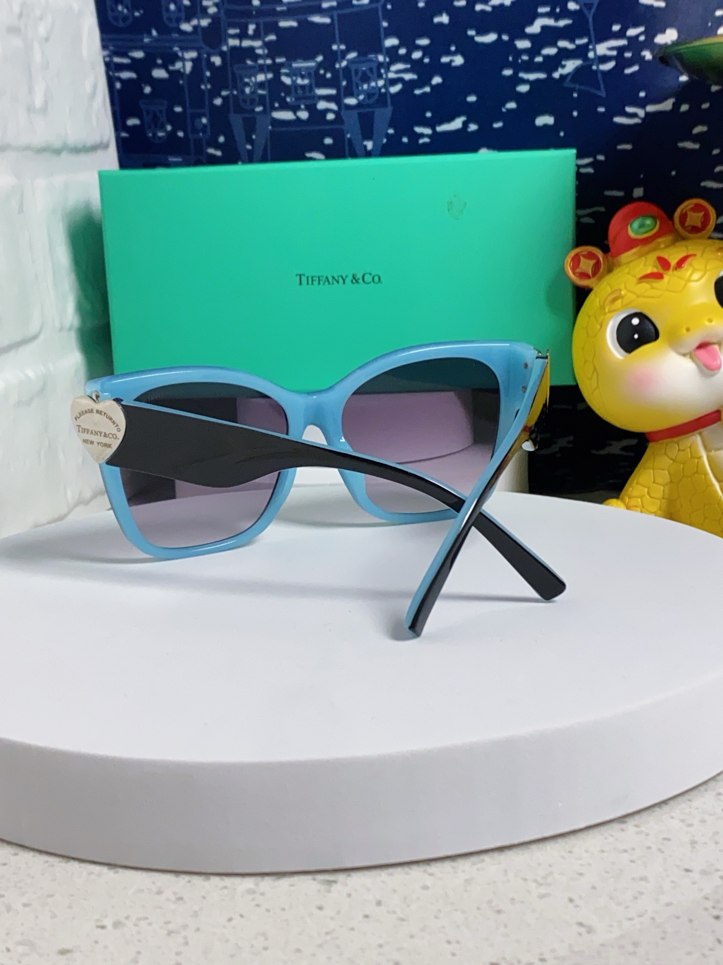  Tiffany & Co.TIFFANY蒂芙尼 2025新款太阳眼镜女男款偏光墨镜方形0TF4216F