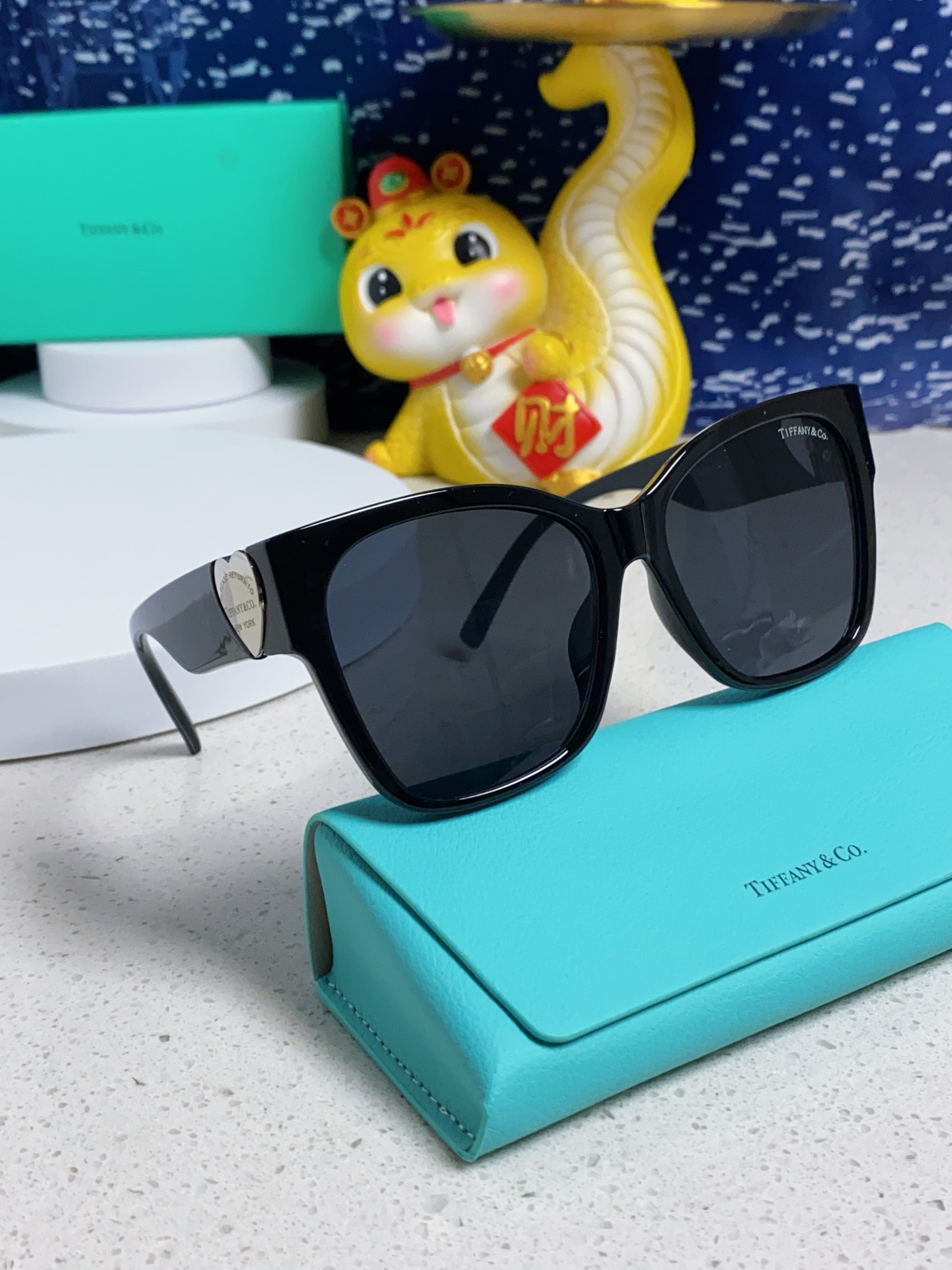  Tiffany & Co.TIFFANY蒂芙尼 2025新款太阳眼镜女男款偏光墨镜方形0TF4216F