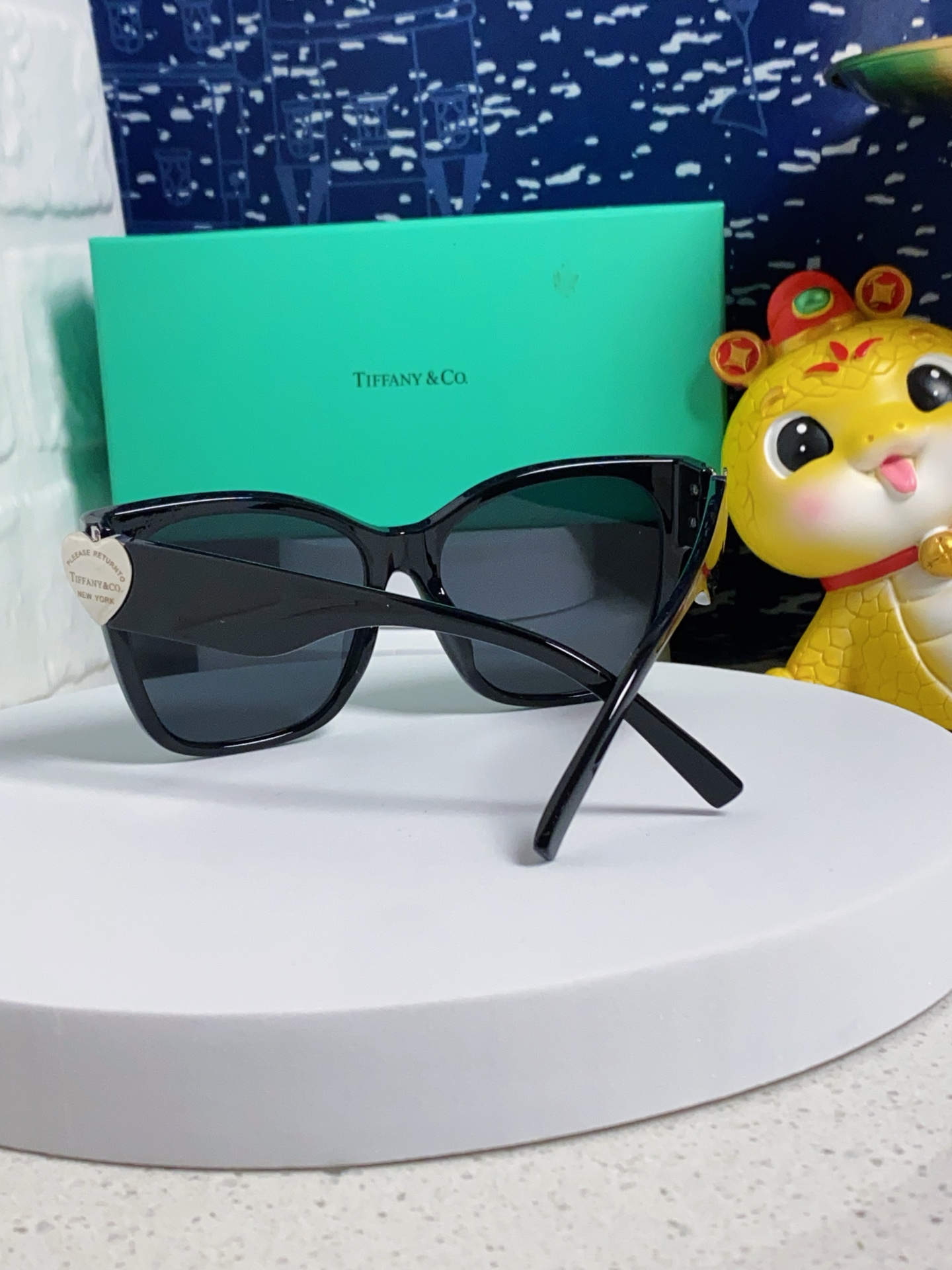  Tiffany & Co.TIFFANY蒂芙尼 2025新款太阳眼镜女男款偏光墨镜方形0TF4216F