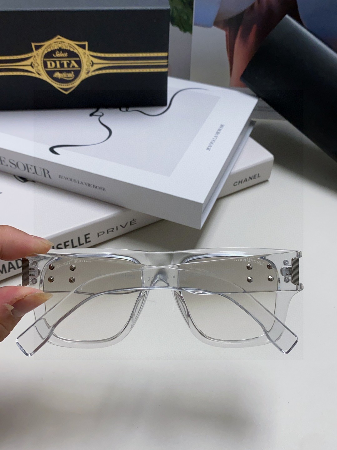  DITA 蒂塔 新款高定款 欧美高端男女方框显瘦简约太阳眼欧洲站明星开车墨镜 男女通用 