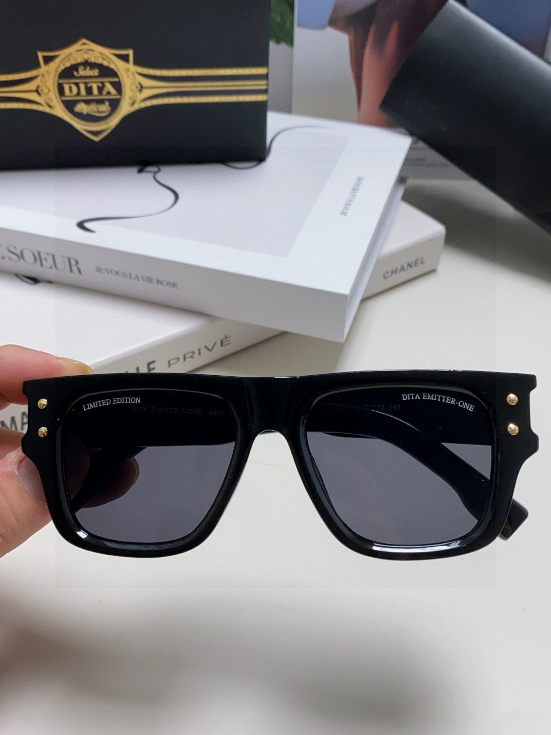 DITA 蒂塔 新款高定款 欧美高端男女方框显瘦简约太阳眼欧洲站明星开车墨镜 男女通用 