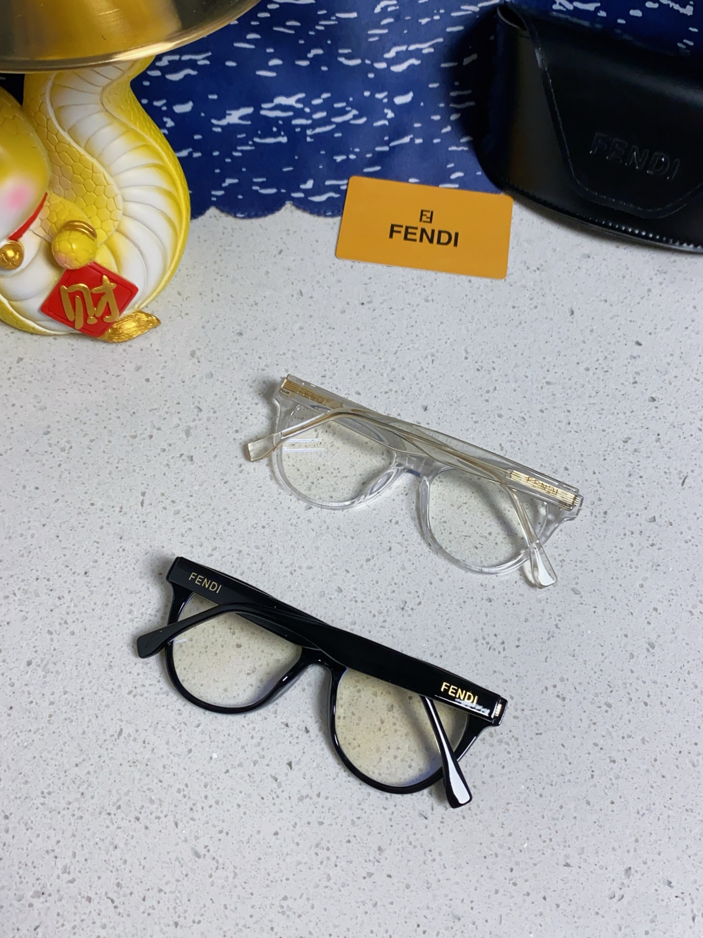  Fendi芬迪 2025新款方框光学素颜眼镜 时尚爆款墨镜防紫外线 男女通用 防蓝光